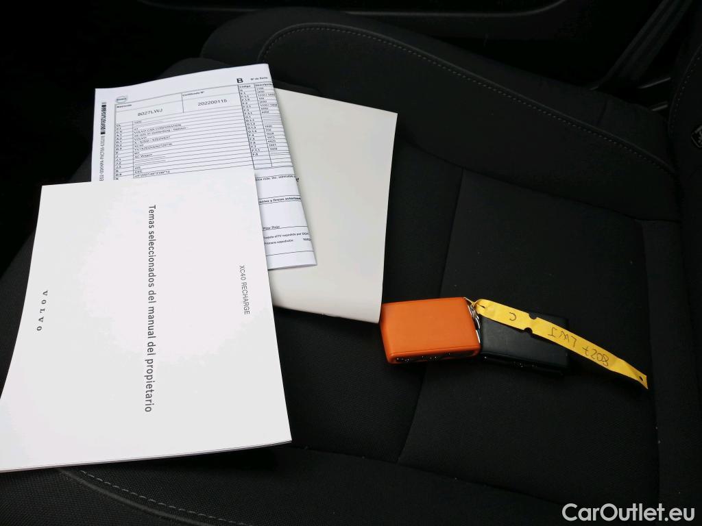  Volvo  XC 40 VOLVO XC40 / 2017 / 5P / todoterreno Recharge Twin Eléctrico Plus Auto AWD #9