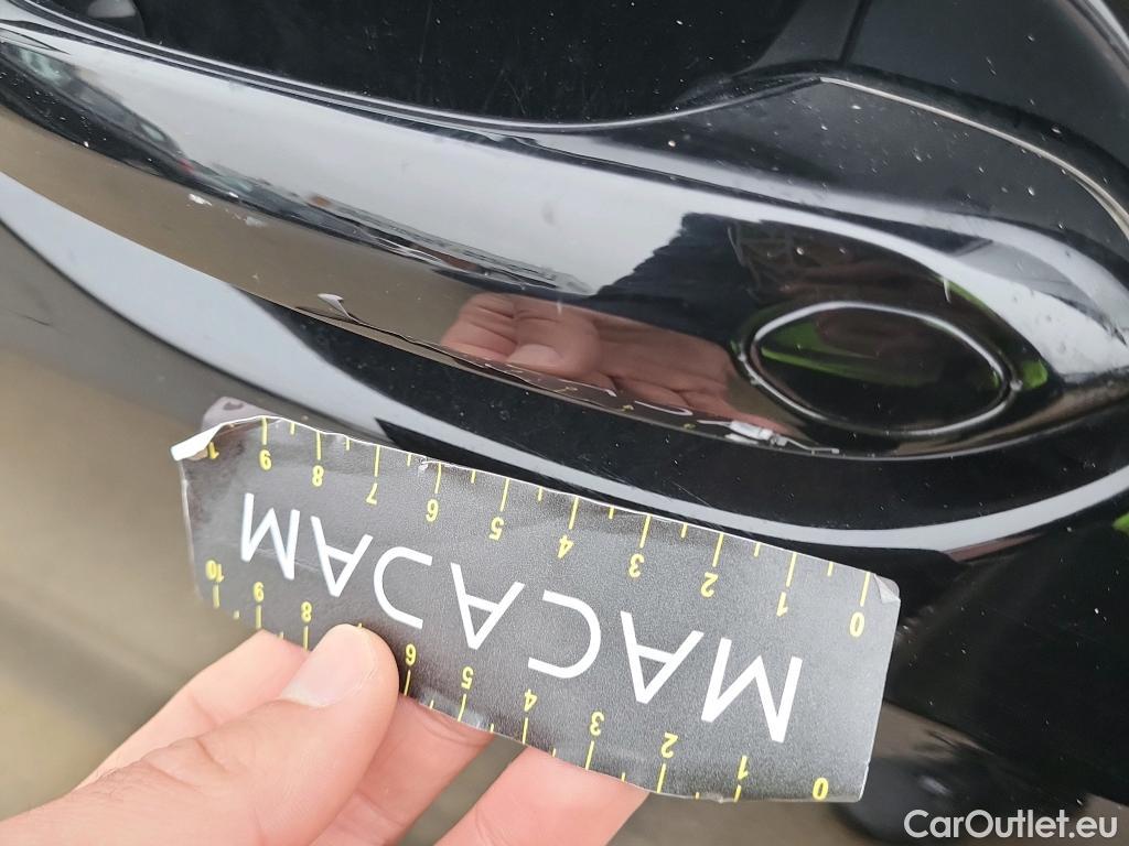  Bmw  Serie 1 BMW  / 2019 / 5P / berlina con portón 118i #5