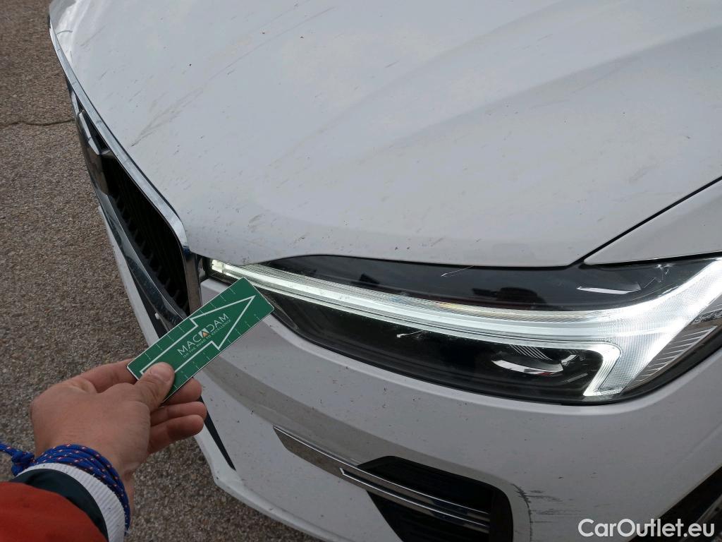  Volvo  XC60 VOLVO  / 2017 / 5P / todoterreno 2.0 B4 D Momentum Pro Auto #15