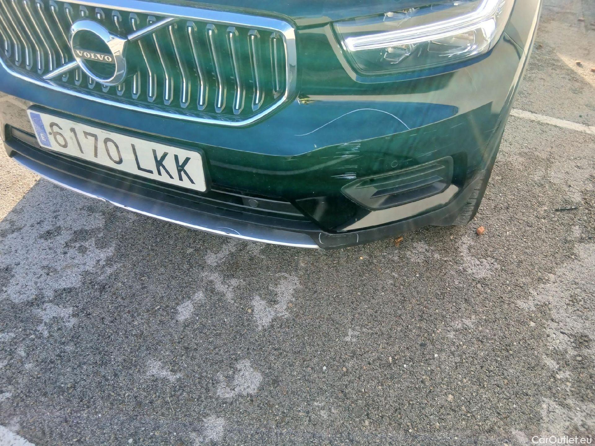  Volvo  XC 40 VOLVO XC40 / 2017 / 5P / todoterreno 1.5 T5 Twin Recharge Inscription Ex Auto #6