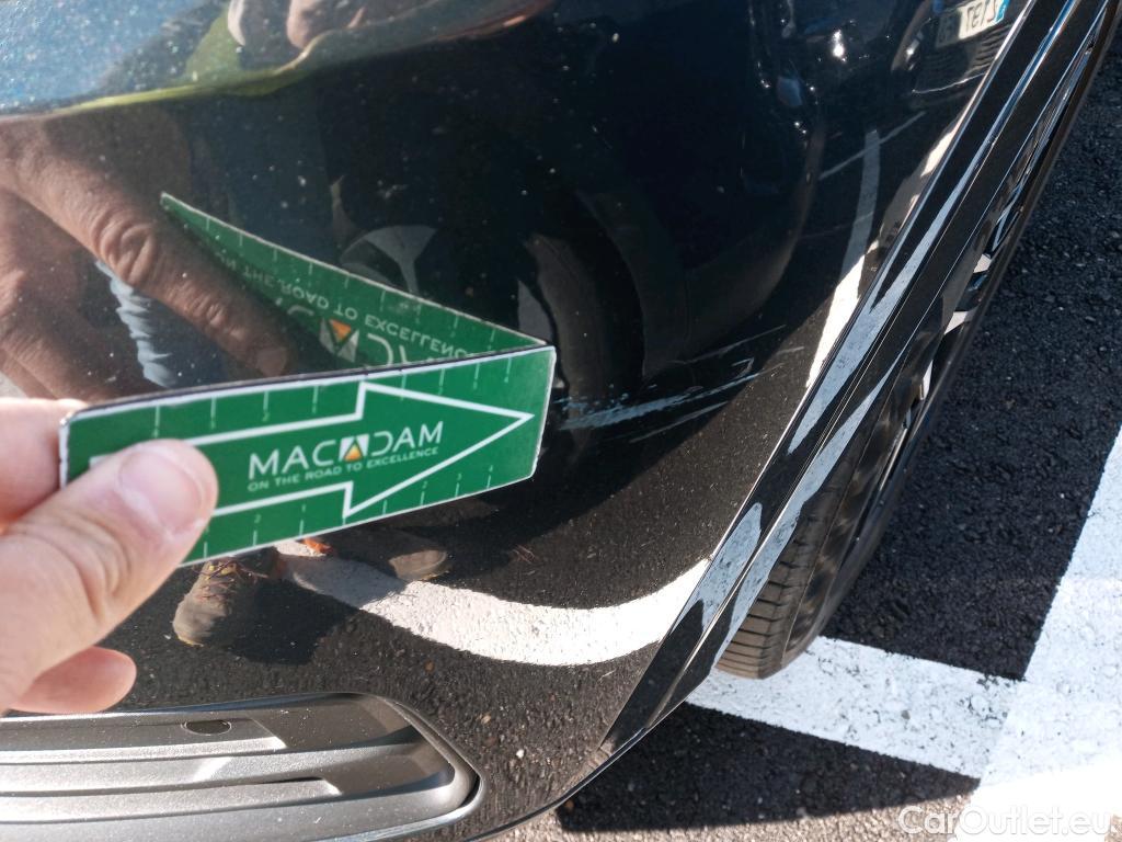  Volvo  XC90 VOLVO  / 2019 / 5P / todoterreno 2.0 B5 D AWD Momentum Pro Auto #13