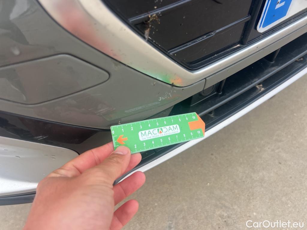  Audi  Q2 AUDI  / 2016 / 5P / todoterreno Design 30 TFSI 85kW (116CV) #4