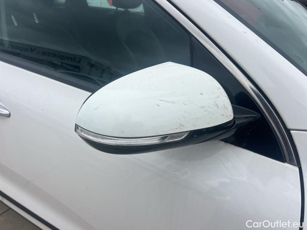  KIA  Niro KIA  / 2019 / 5P / crossover 1.6 GDi HEV 104kW (141CV) Drive #25