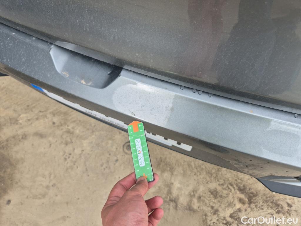  KIA  Niro KIA e- / 2016 / 5P / crossover e- 150kW (204CV) Drive (Long Range) #9