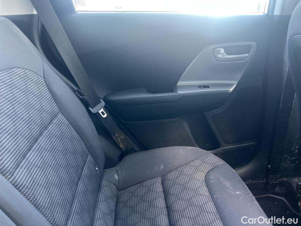  KIA  Niro KIA  Hïbrido Enchufable / 2016 / 5P / crossover 1.6 GDi Híbrido Enchufable 104kW Concept #45