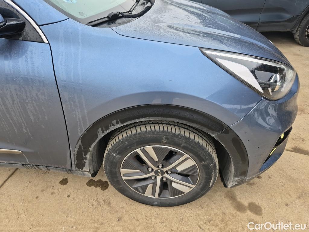  KIA  Niro KIA  / 2019 / 5P / crossover 1.6 GDi PHEV 104kW (141CV) Drive #12