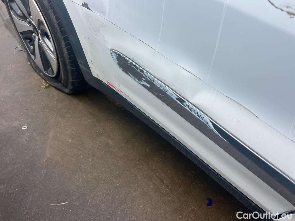  KIA  Niro KIA  Hïbrido Enchufable / 2016 / 5P / crossover 1.6 GDi Híbrido Enchufable 104kW Concept #20