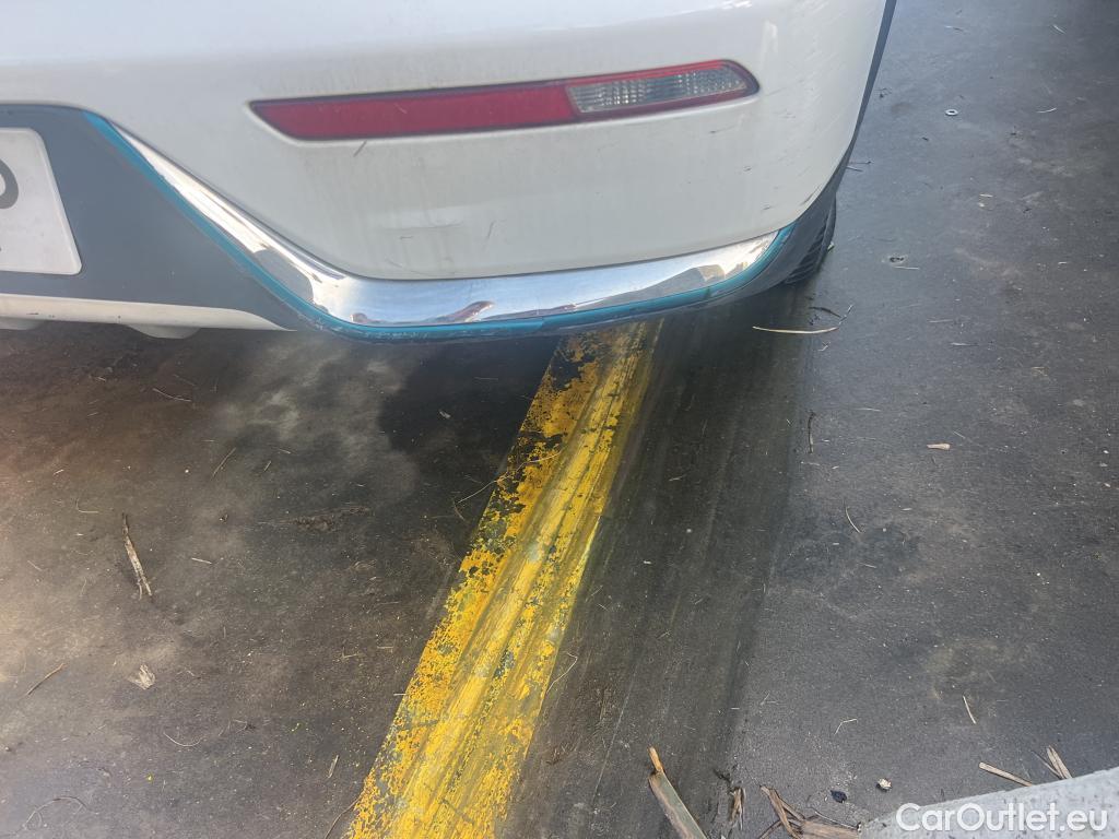  KIA  Niro KIA  Hïbrido Enchufable / 2016 / 5P / crossover 1.6 GDi Híbrido Enchufable 104kW Concept #8