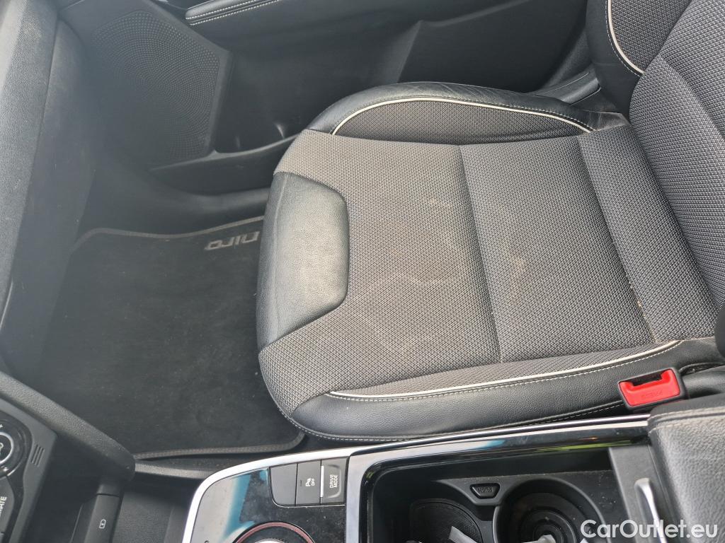  KIA  Niro KIA e- / 2016 / 5P / crossover e- 150kW (204CV) Drive (Long Range) #6