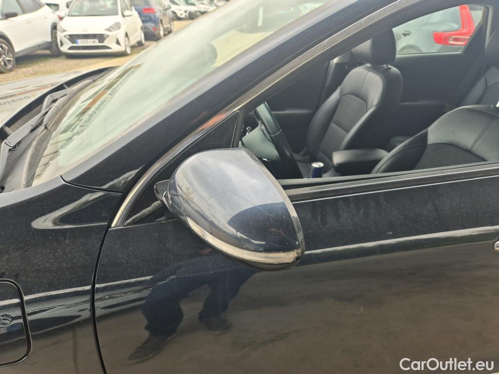  KIA  Niro KIA  1.6 GDi PHEV 104kW (141CV) Drive (AC) #1