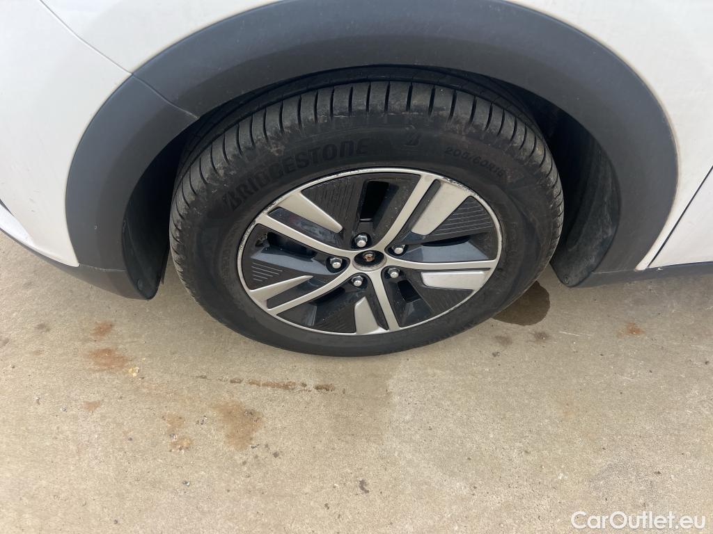  KIA  Niro KIA  / 2019 / 5P / crossover 1.6 GDi HEV 104kW (141CV) Drive #3