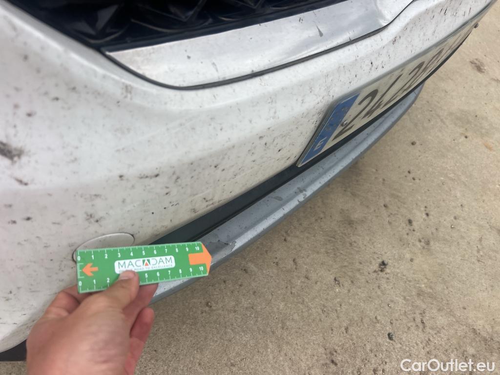  KIA  Niro KIA  / 2019 / 5P / crossover 1.6 GDi HEV 104kW (141CV) Drive #16