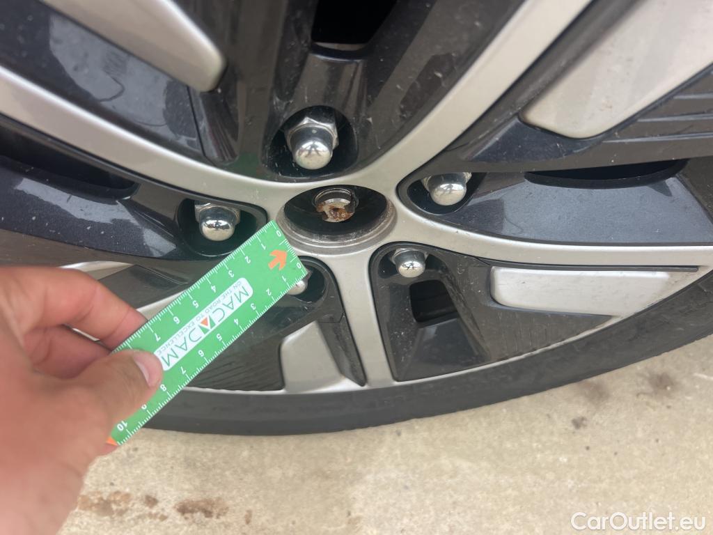  KIA  Niro KIA  / 2019 / 5P / crossover 1.6 GDi HEV 104kW (141CV) Drive #20