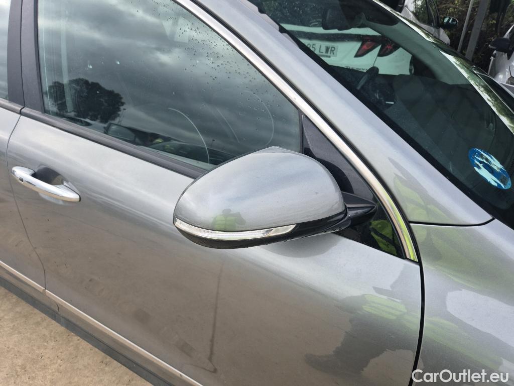  KIA  Niro KIA e- / 2016 / 5P / crossover e- 150kW (204CV) Drive (Long Range) #21