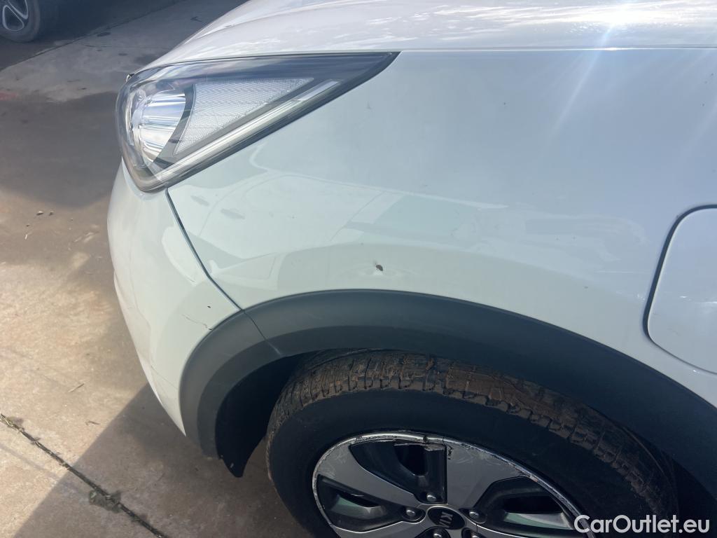  KIA  Niro KIA  Hïbrido Enchufable / 2016 / 5P / crossover 1.6 GDi Híbrido Enchufable 104kW Concept #30