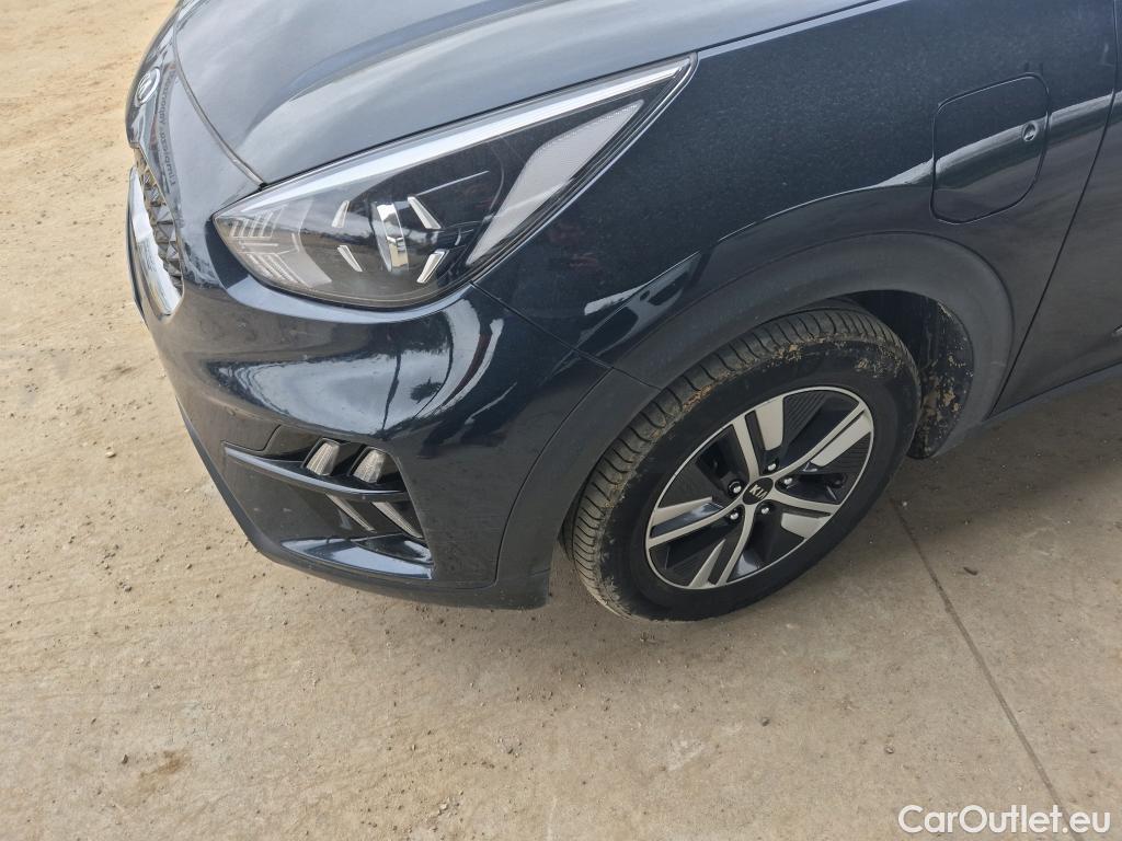  KIA  Niro KIA  1.6 GDi PHEV 104kW (141CV) Drive (AC) #26