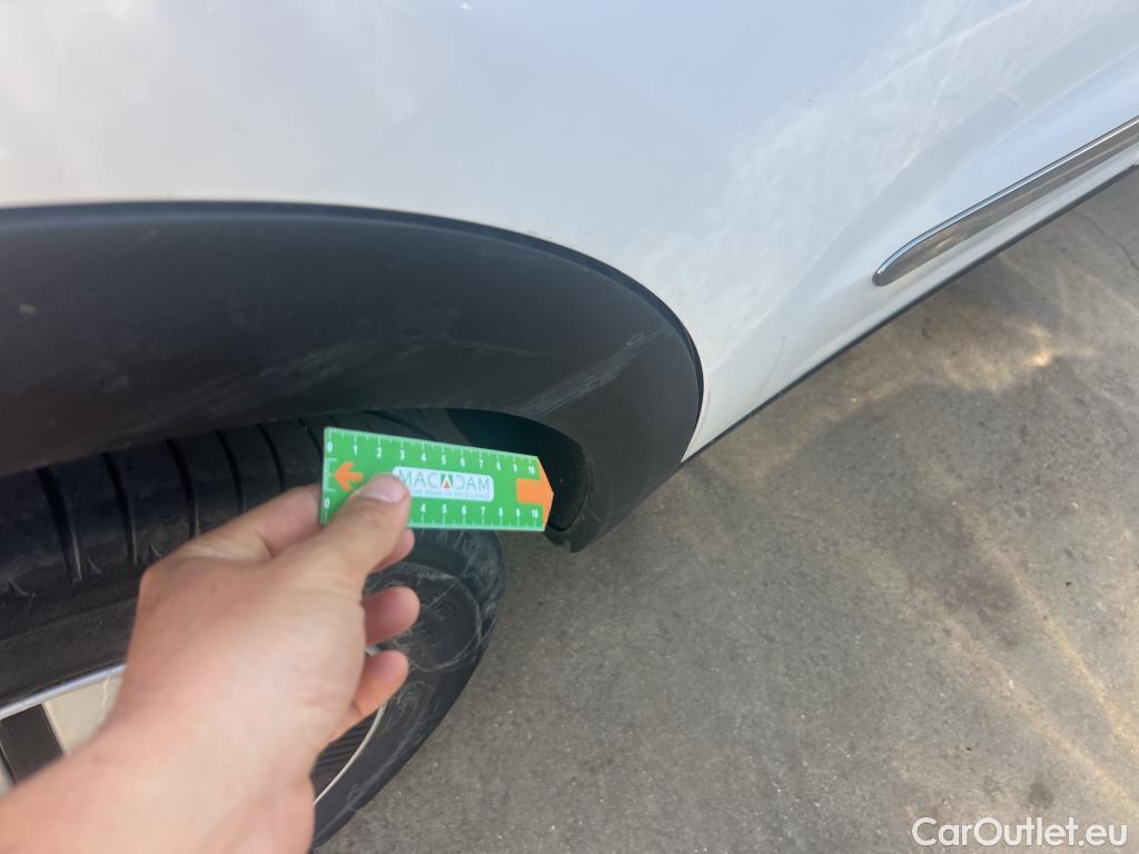  KIA  Niro KIA  / 2019 / 5P / crossover 1.6 GDi PHEV 104kW (141CV) Emotion #14