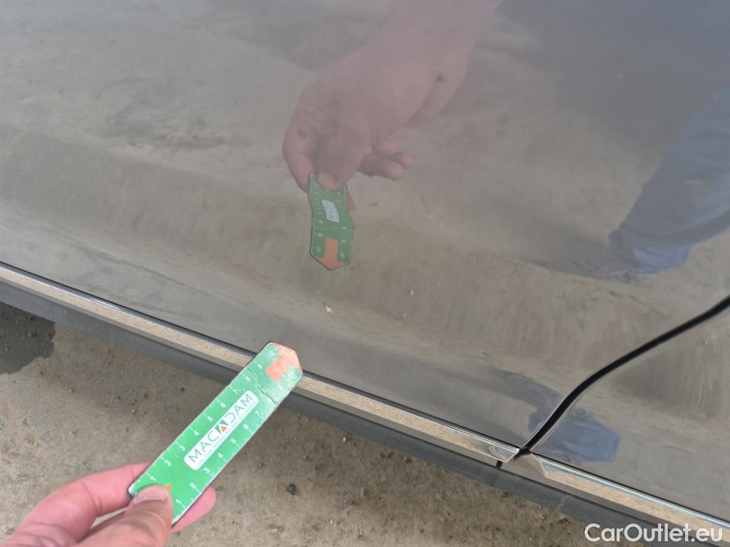  KIA  Niro KIA e- / 2016 / 5P / crossover e- 150kW (204CV) Drive (Long Range) #16