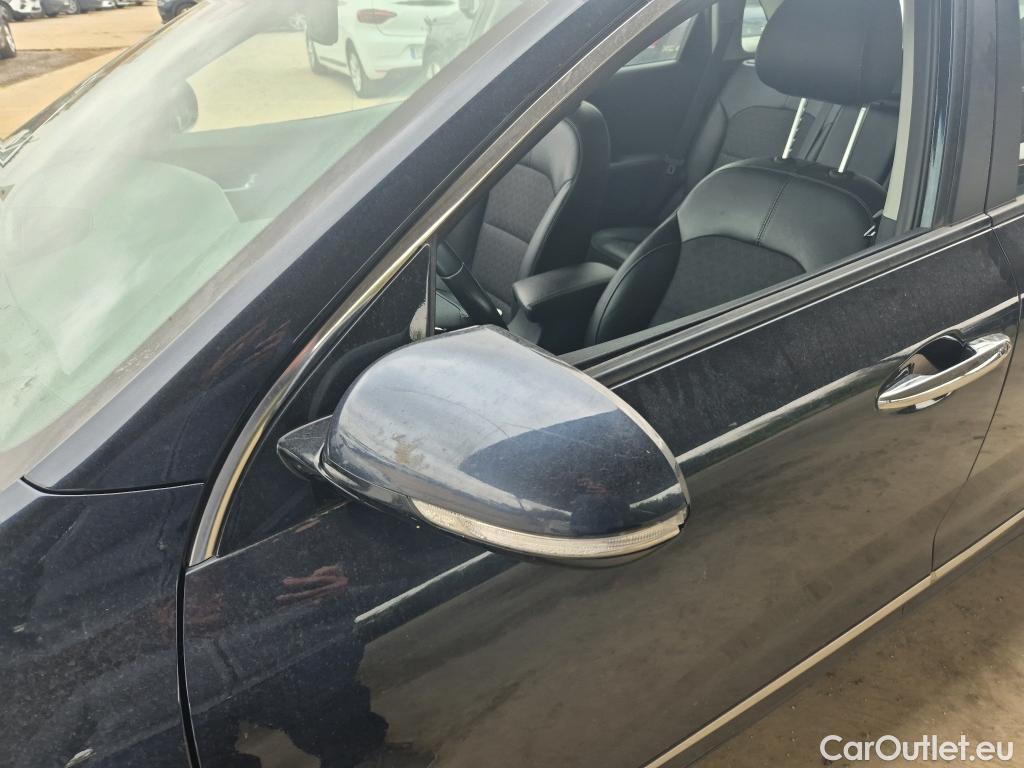  KIA  Niro KIA  1.6 GDi PHEV 104kW (141CV) Drive (AC) #24