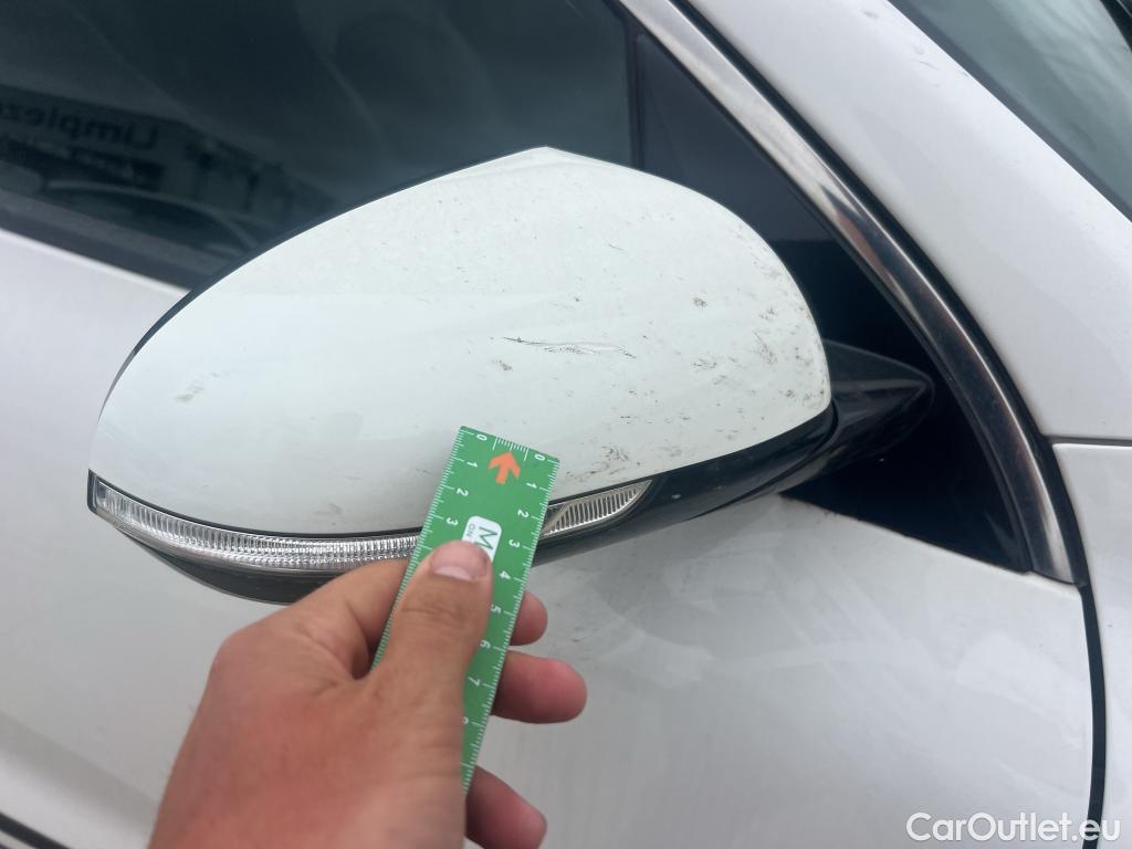  KIA  Niro KIA  / 2019 / 5P / crossover 1.6 GDi HEV 104kW (141CV) Drive #26