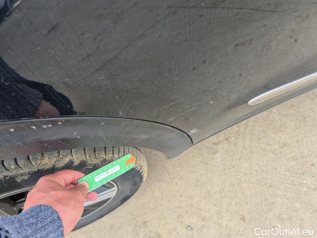  KIA  Niro KIA  1.6 GDi PHEV 104kW (141CV) Drive (AC) #16