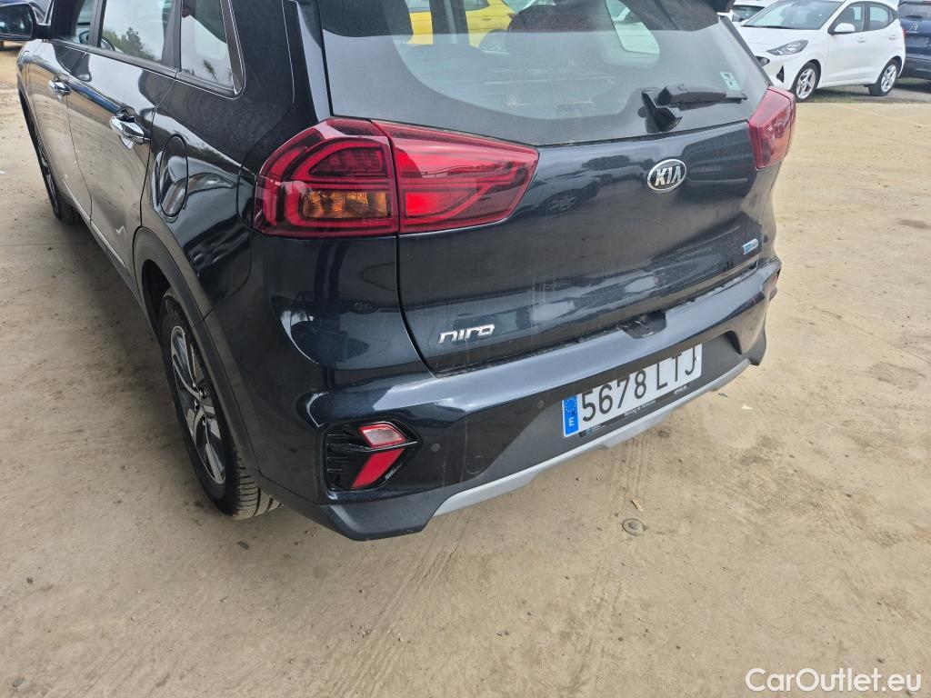  KIA  Niro KIA  1.6 GDi PHEV 104kW (141CV) Drive (AC) #13