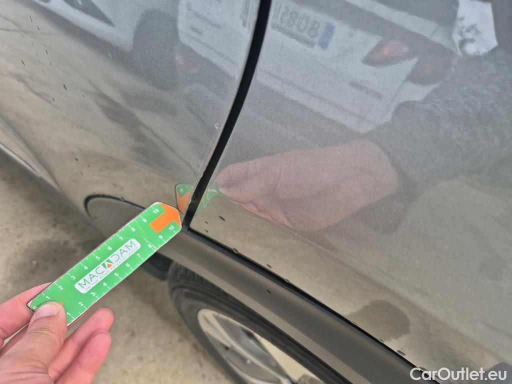  KIA  Niro KIA e- / 2016 / 5P / crossover e- 150kW (204CV) Drive (Long Range) #14