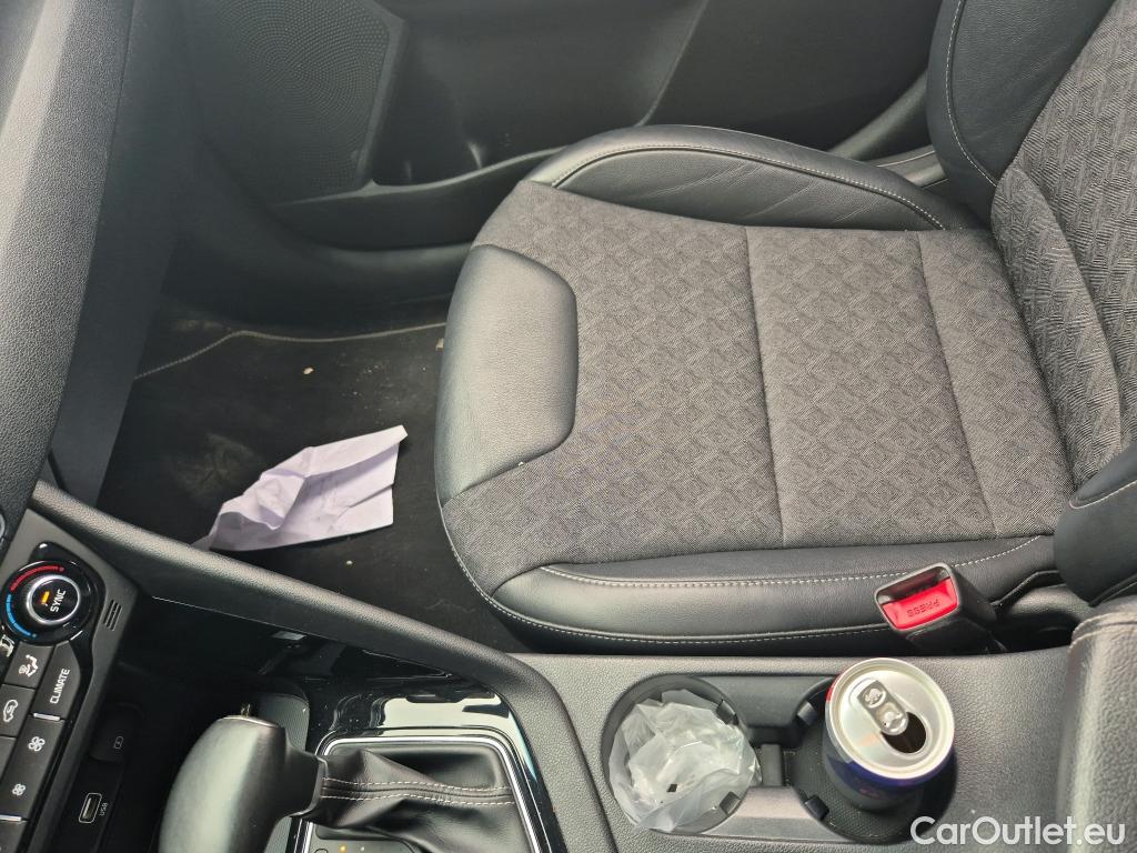  KIA  Niro KIA  1.6 GDi PHEV 104kW (141CV) Drive (AC) #18