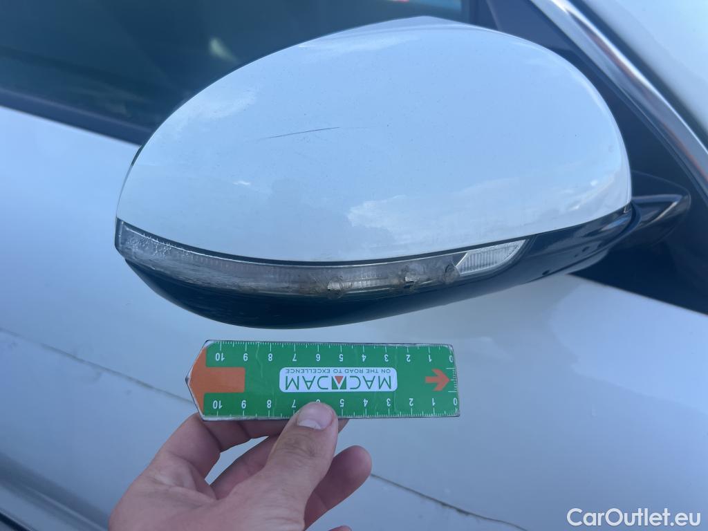  KIA  Niro KIA  Hïbrido Enchufable / 2016 / 5P / crossover 1.6 GDi Híbrido Enchufable 104kW Concept #56