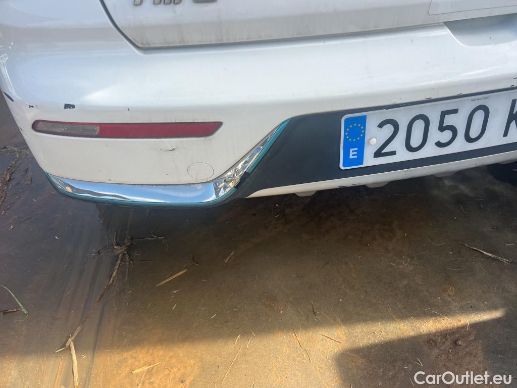  KIA  Niro KIA  Hïbrido Enchufable / 2016 / 5P / crossover 1.6 GDi Híbrido Enchufable 104kW Concept #6