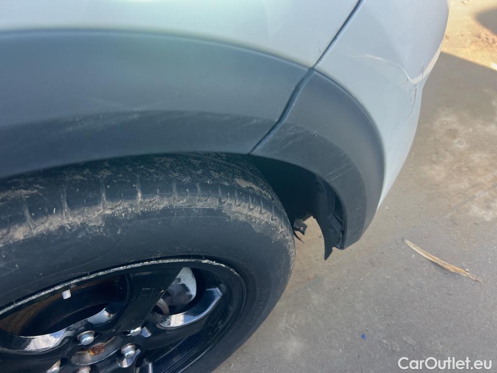  KIA  Niro KIA  Hïbrido Enchufable / 2016 / 5P / crossover 1.6 GDi Híbrido Enchufable 104kW Concept #54