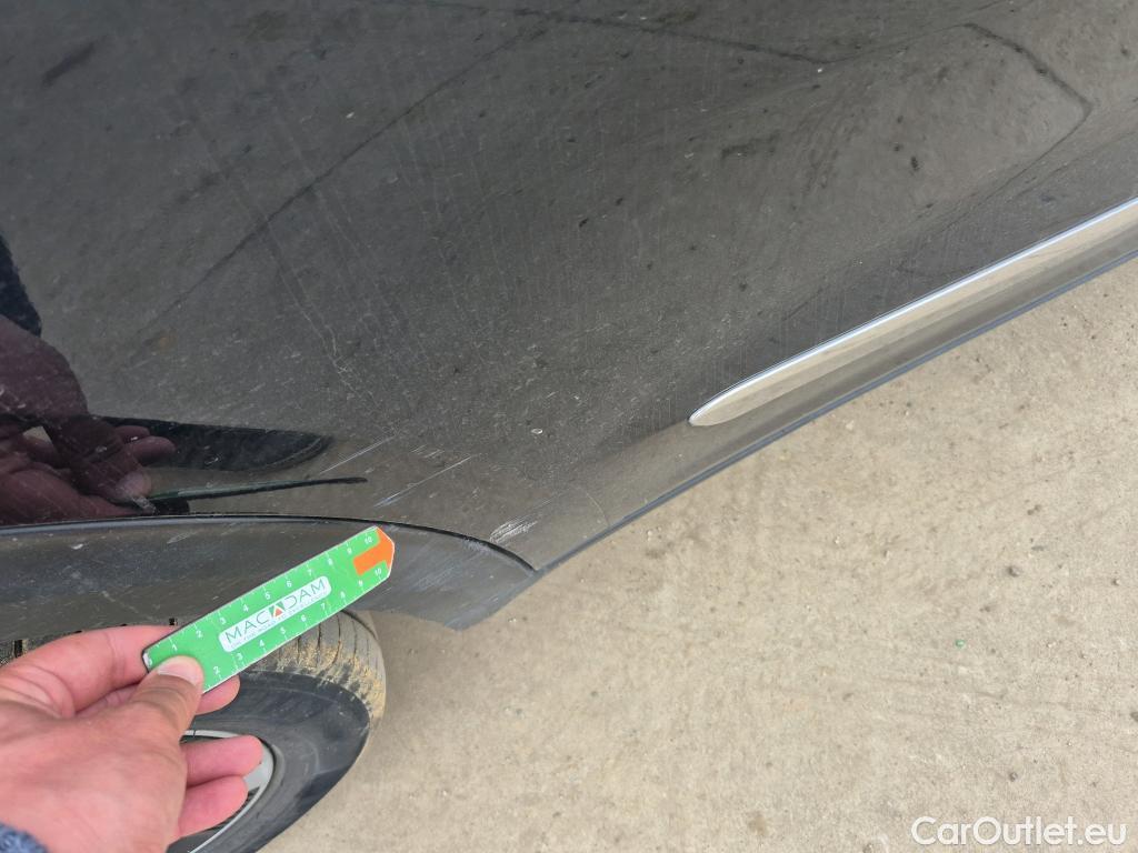  KIA  Niro KIA  1.6 GDi PHEV 104kW (141CV) Drive (AC) #8