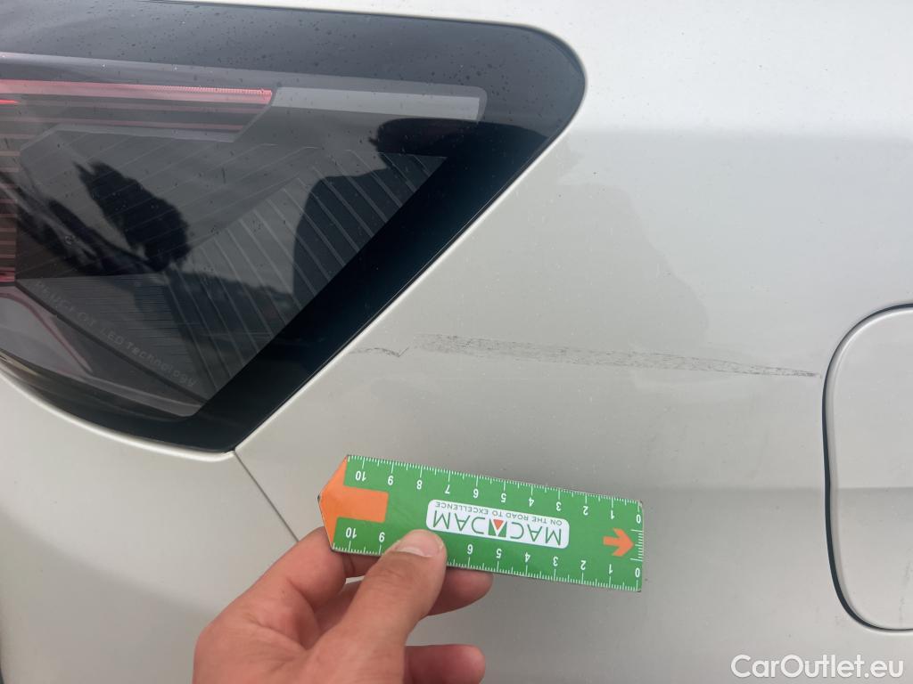  Peugeot  3008 PEUGEOT  / 2020 / 5P / todoterreno 1.5 BlueHDi 96kW (130CV) S&S Active Pack #17