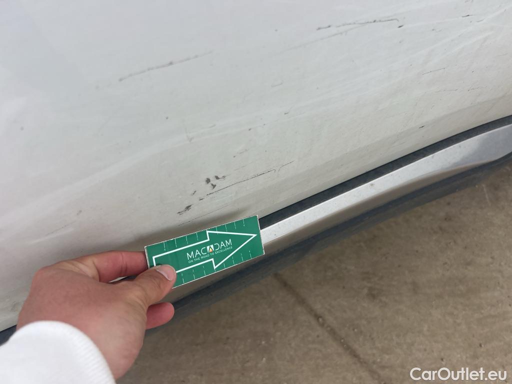  Peugeot  3008 PEUGEOT  / 2016 / 5P / todoterreno 1.5 BlueHDi 96kW (130CV) S&S Allure EAT8 #16