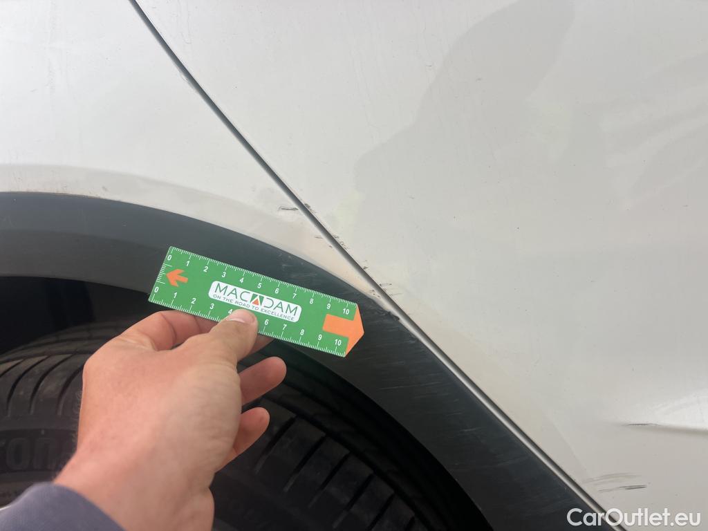  Seat  Arona SEAT  / 2021 / 5P / todoterreno 1.0 TSI 70kW (95CV) Reference XM #14