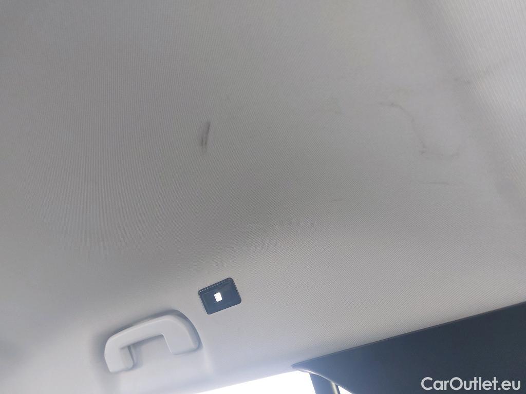  Peugeot  2008 PEUGEOT  / 2019 / 5P / todoterreno Allure BlueHDI 81kW (110CV) #1