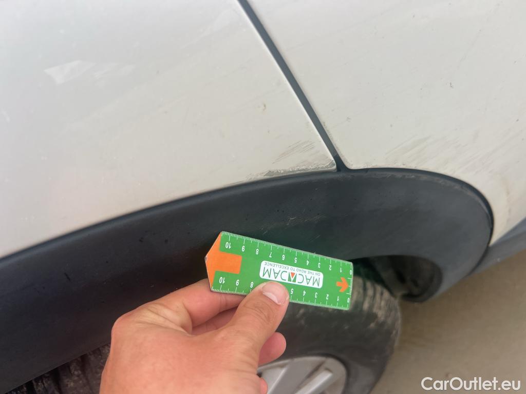  Peugeot  3008 PEUGEOT  / 2020 / 5P / todoterreno 1.5 BlueHDi 96kW (130CV) S&S Active Pack #16