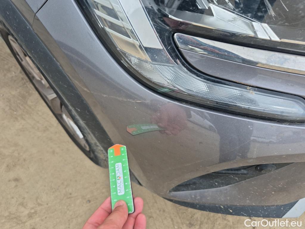  Renault  Captur RENAULT  / 2019 / 5P / todoterreno Intens TCe 90 #16