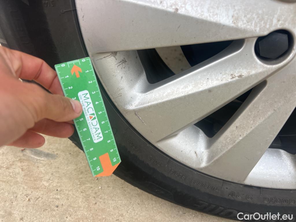  Seat  Arona SEAT  / 2021 / 5P / todoterreno 1.0 TSI 70kW (95CV) Reference XM #6