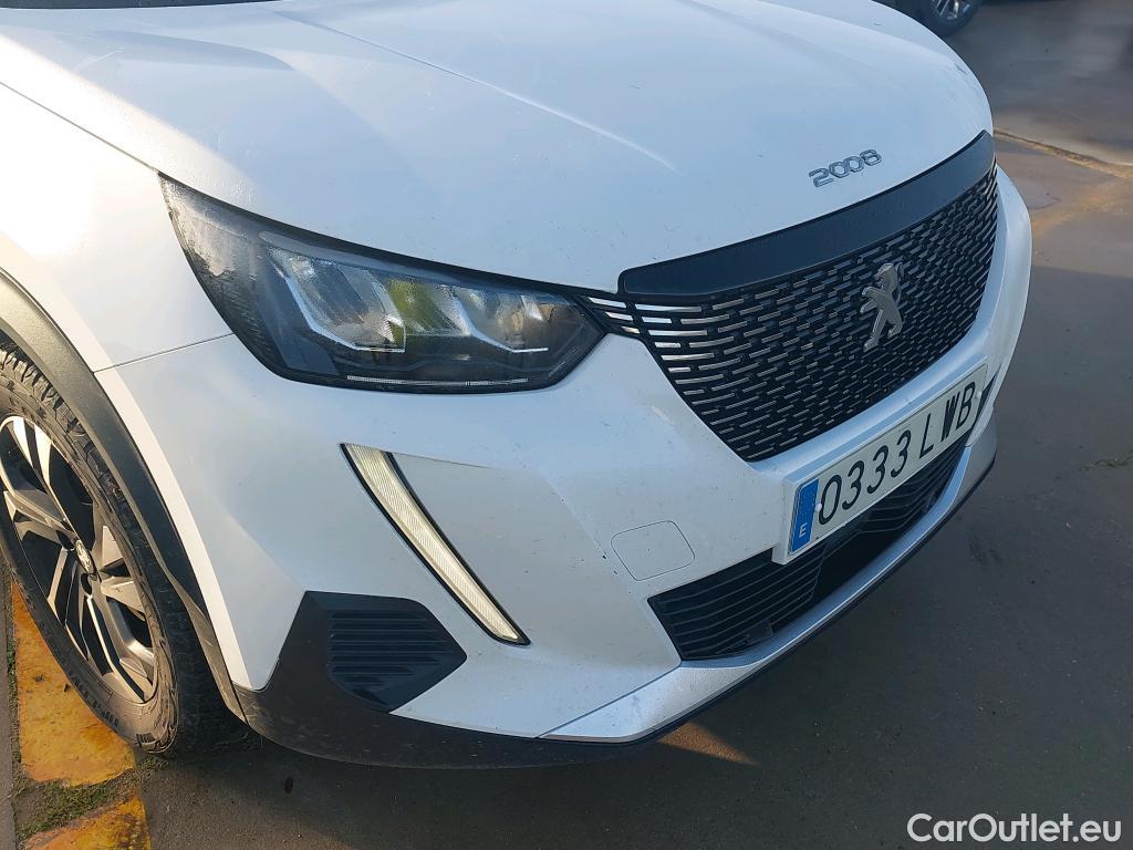  Peugeot  2008 PEUGEOT  / 2019 / 5P / todoterreno Allure BlueHDI 81kW (110CV) #16