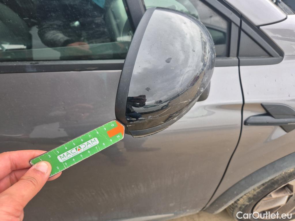  Renault  Captur RENAULT  / 2019 / 5P / todoterreno Intens TCe 90 #30