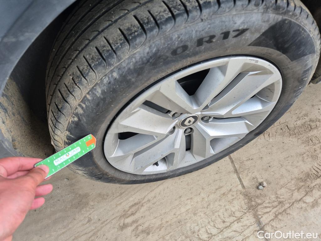  Renault  Captur RENAULT  / 2019 / 5P / todoterreno Intens TCe 90 #23