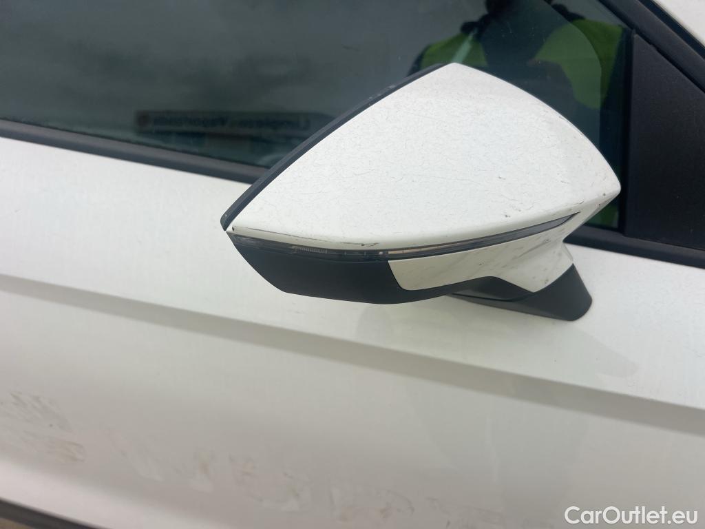  Seat  Arona SEAT  / 2021 / 5P / todoterreno 1.0 TSI 70kW (95CV) Reference XM #39