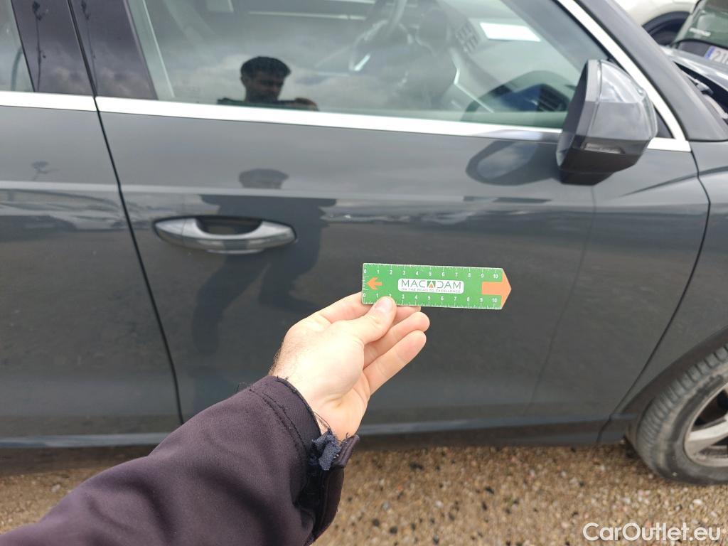  Audi  Q3 AUDI  / 2018 / 5P / todoterreno Advanced 35 TDI 110kW (150CV) #25