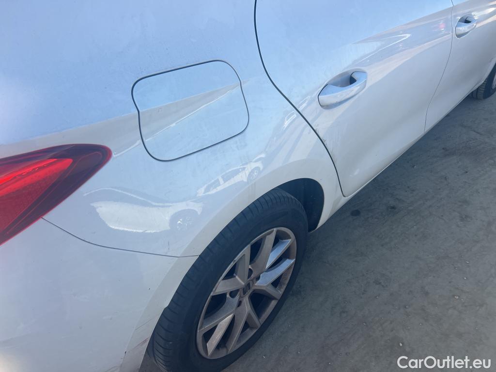  Land Rover  Discovery SEAT Nuevo León / 2020 / 5P / berlina con portón 2.0 TDI 85kW S&S Style Go (AC3) #9