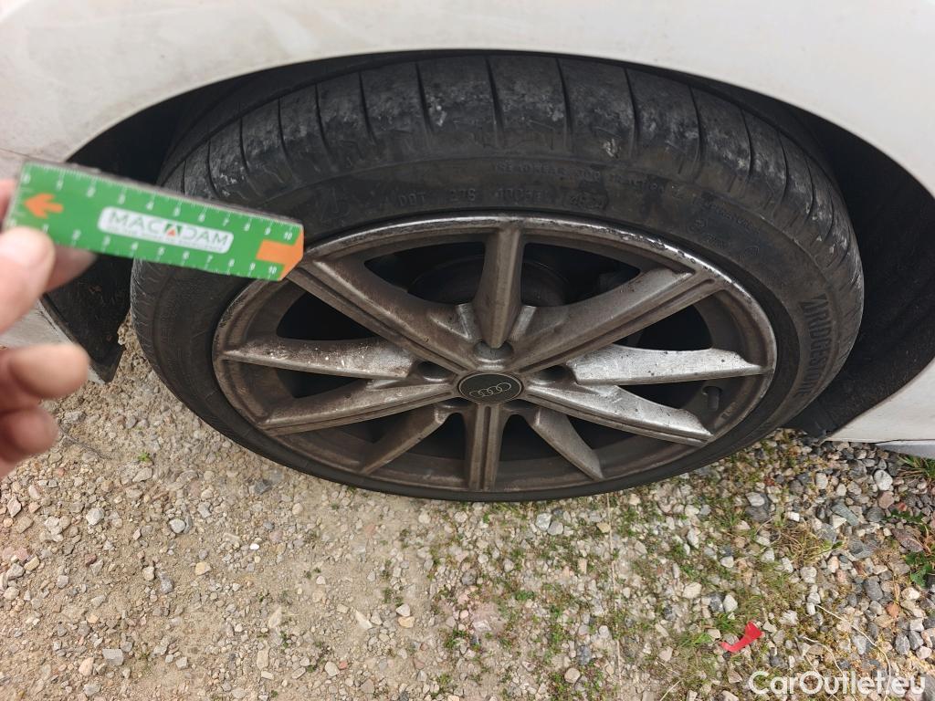  Audi  A3 AUDI  / 2020 / 5P / berlina con portón Sportback Genuine Ed 35 TDI 110kW S tron #19