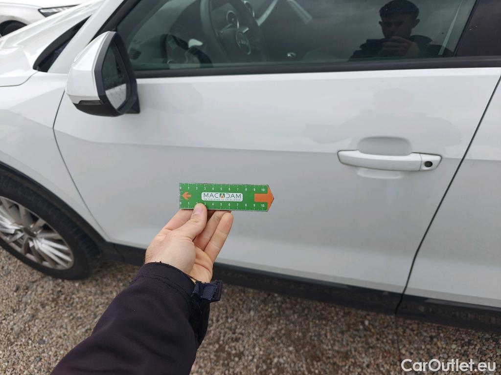  Audi  Q2 AUDI  / 2016 / 5P / todoterreno Design 30 TFSI 85kW (116CV) #15