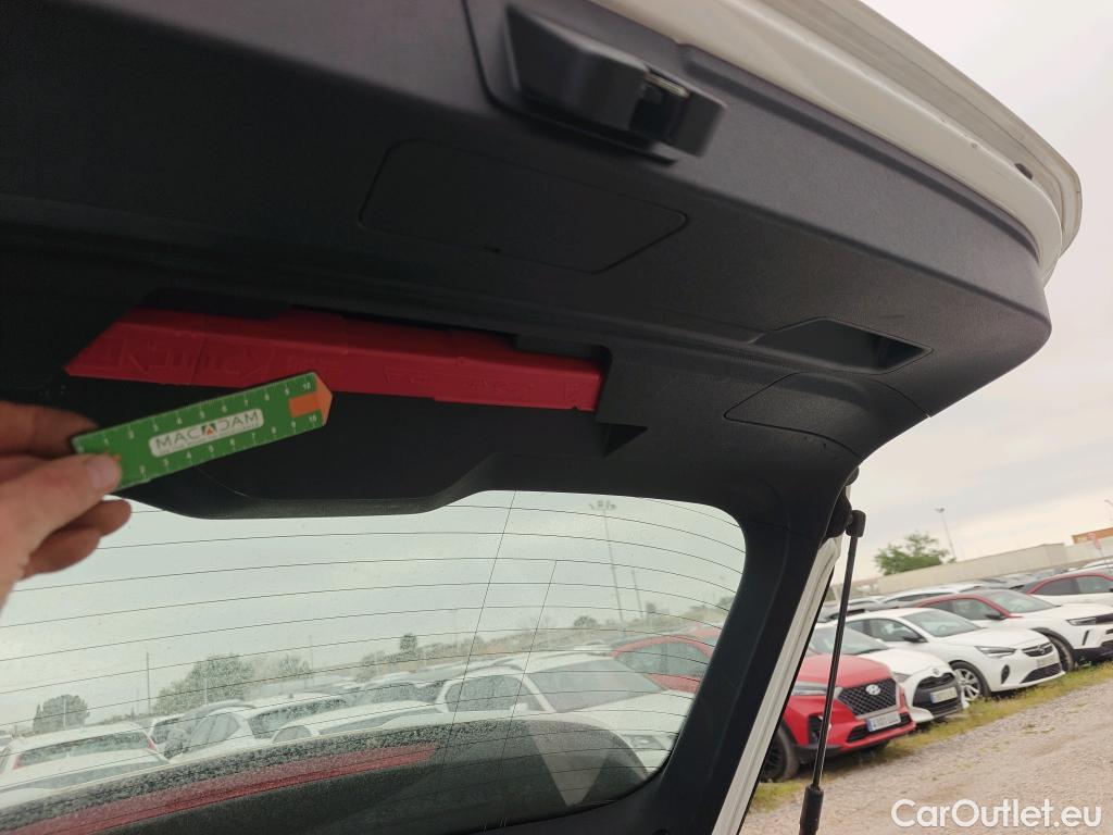  Audi  A3 AUDI  / 2020 / 5P / berlina con portón Sportback Genuine Ed 35 TDI 110kW S tron #22