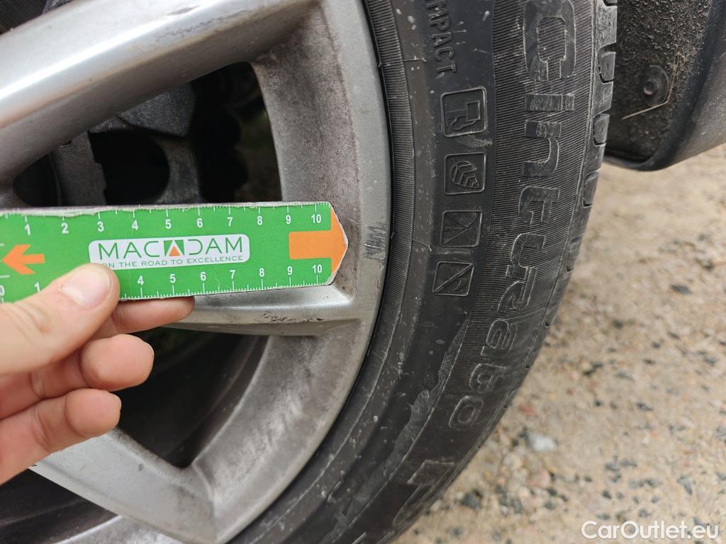  Bmw  X1 BMW  / 2019 / 5P / todoterreno sDrive16d #59