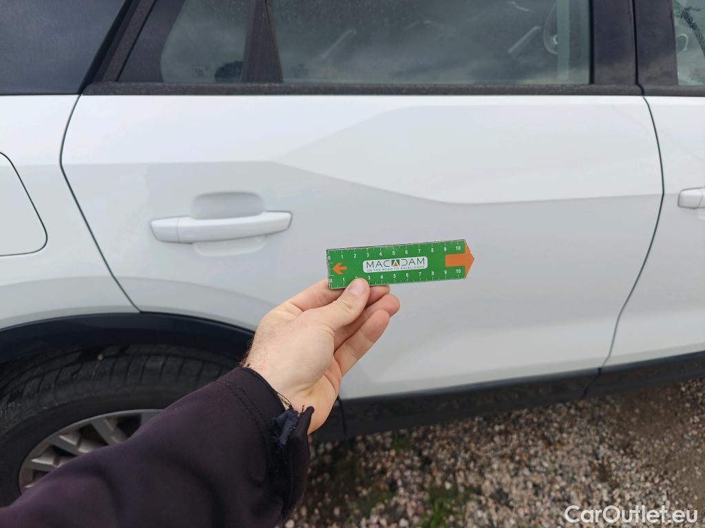  Audi  Q2 AUDI  / 2016 / 5P / todoterreno Design 30 TFSI 85kW (116CV) #9